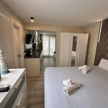 Playa Carihuela El Carmen شقة توريمولينوس